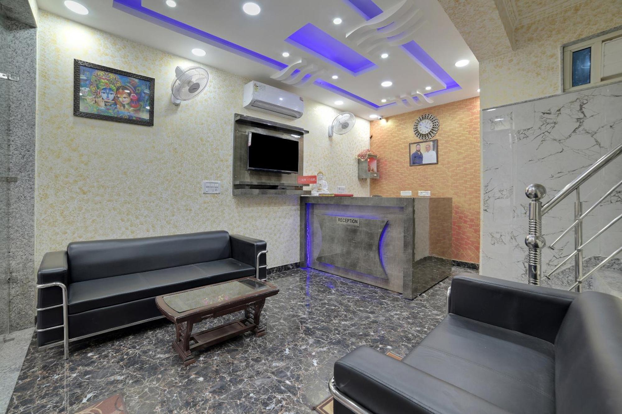 Hotel O Kanak Palace Yeni Delhi Dış mekan fotoğraf