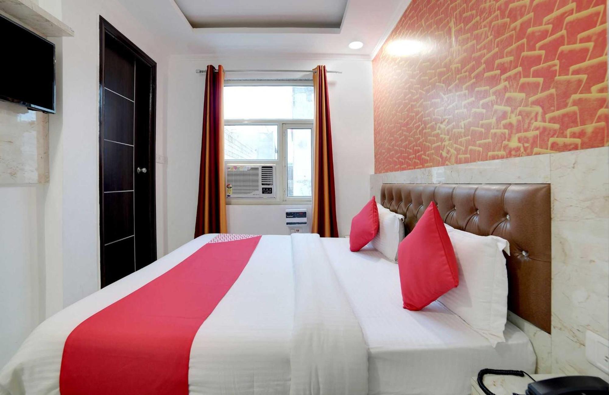Hotel O Kanak Palace Yeni Delhi Dış mekan fotoğraf
